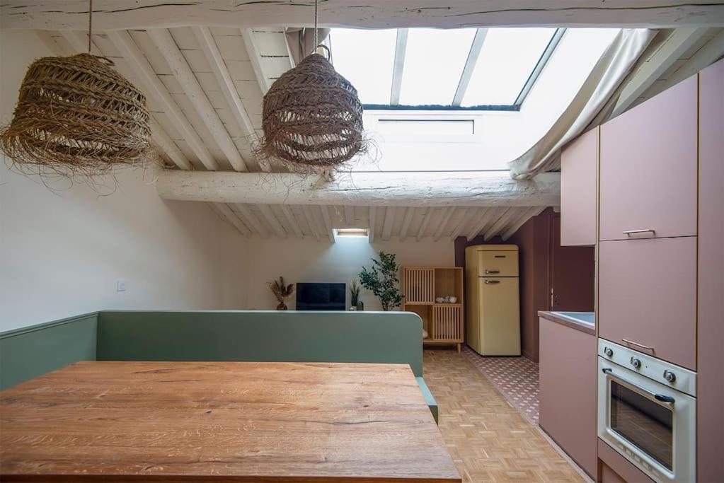 Cozy Love Nest Near The Old Port Marselha Quarto foto